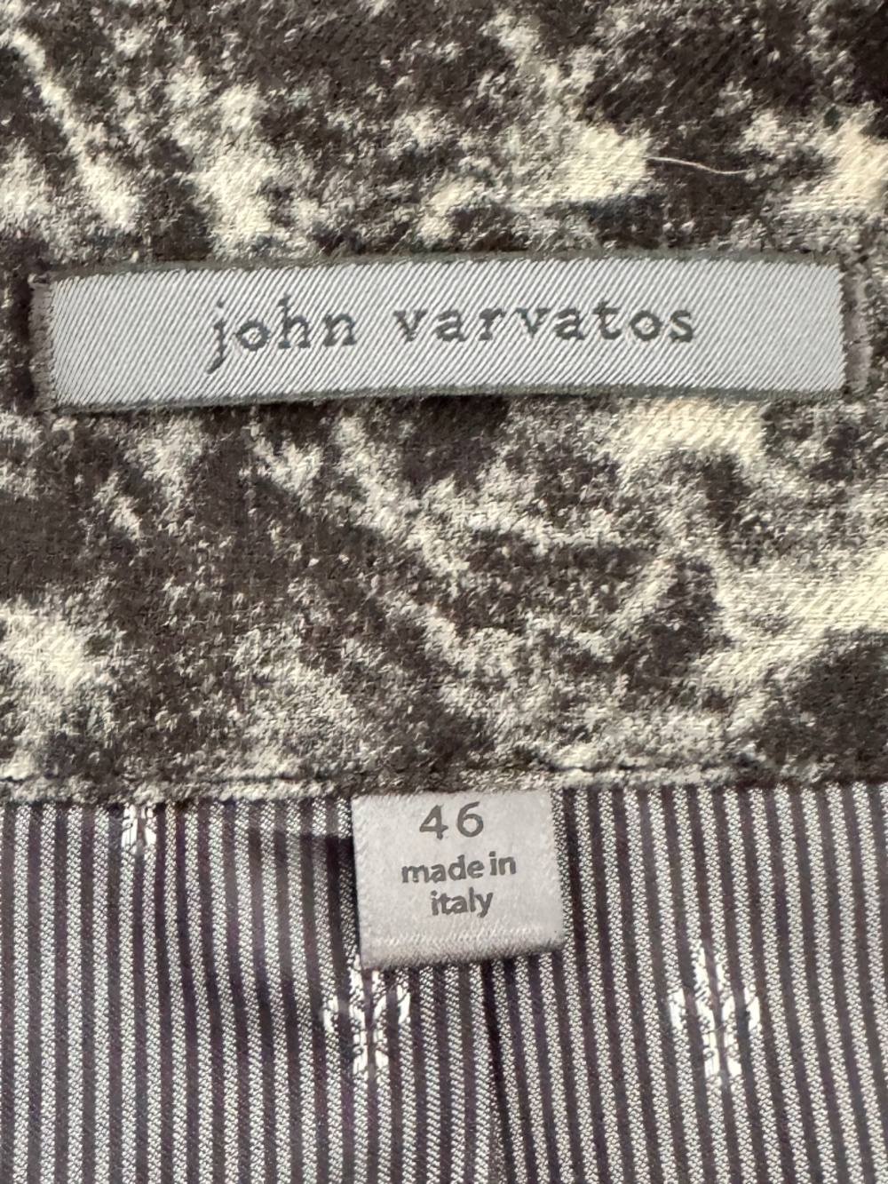 John Varvatos Jacket - mens size 46 - Picture 2 of 5